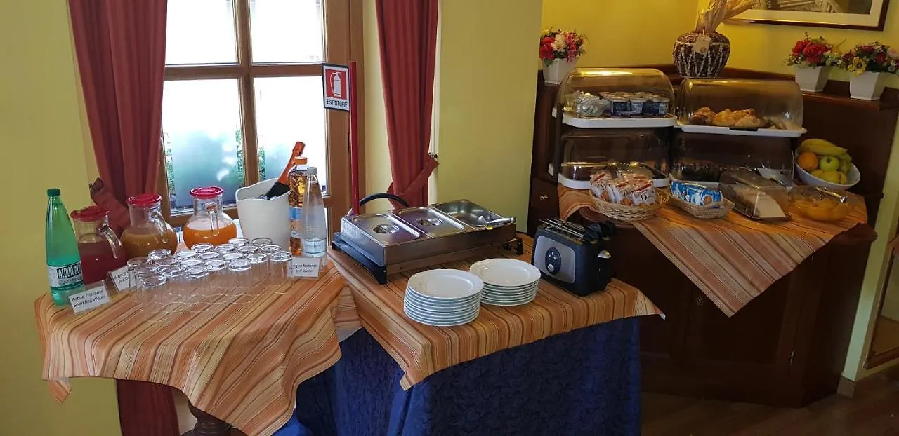 ****  Hotel Castel Gandolfo Italy